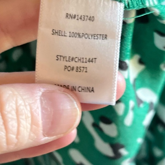 LIKE NEW La Ven Leopard Tie Neck Blouse - Picture 3 of 7